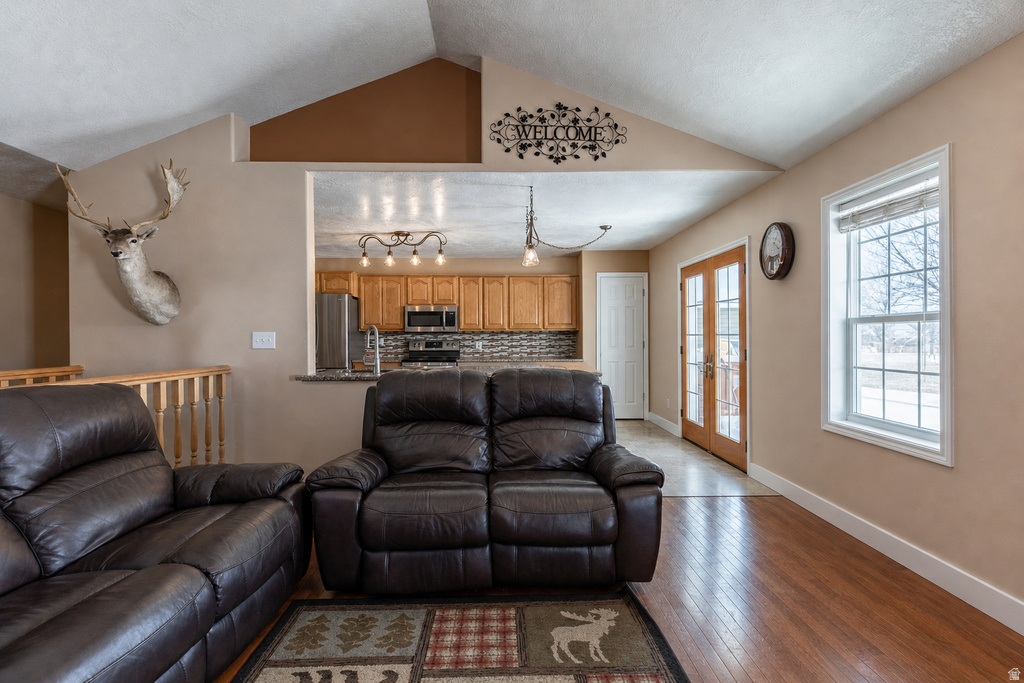1075 DOUBLE EAGLE CIR photo 5
