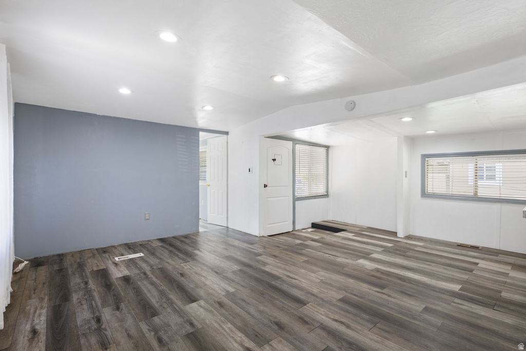 360 W 400 N photo 4