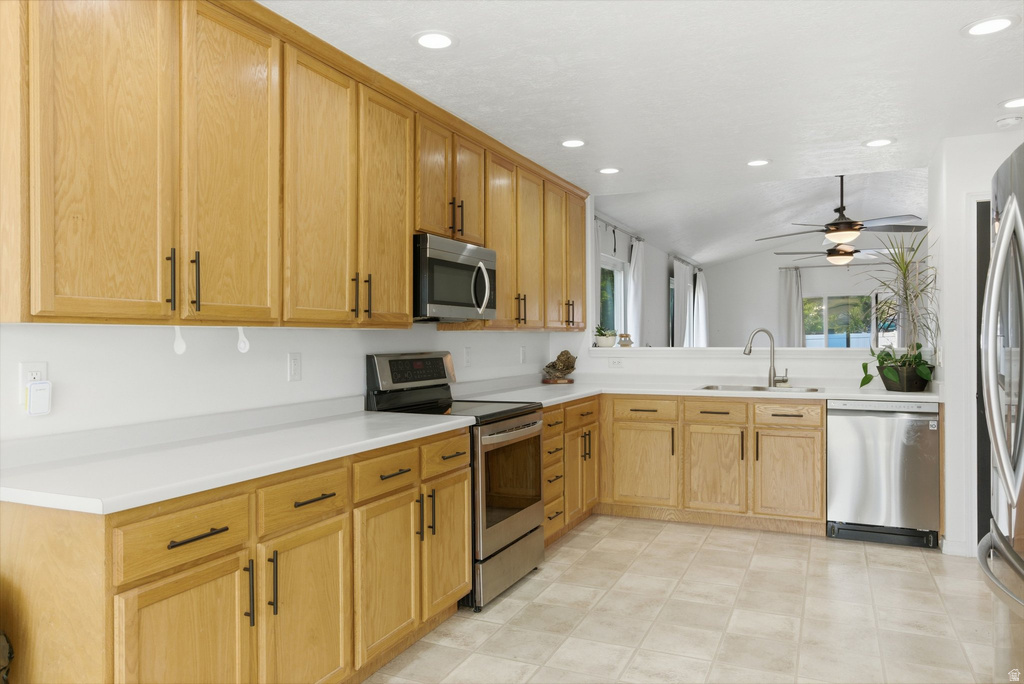 8374 S 6465 W photo 5