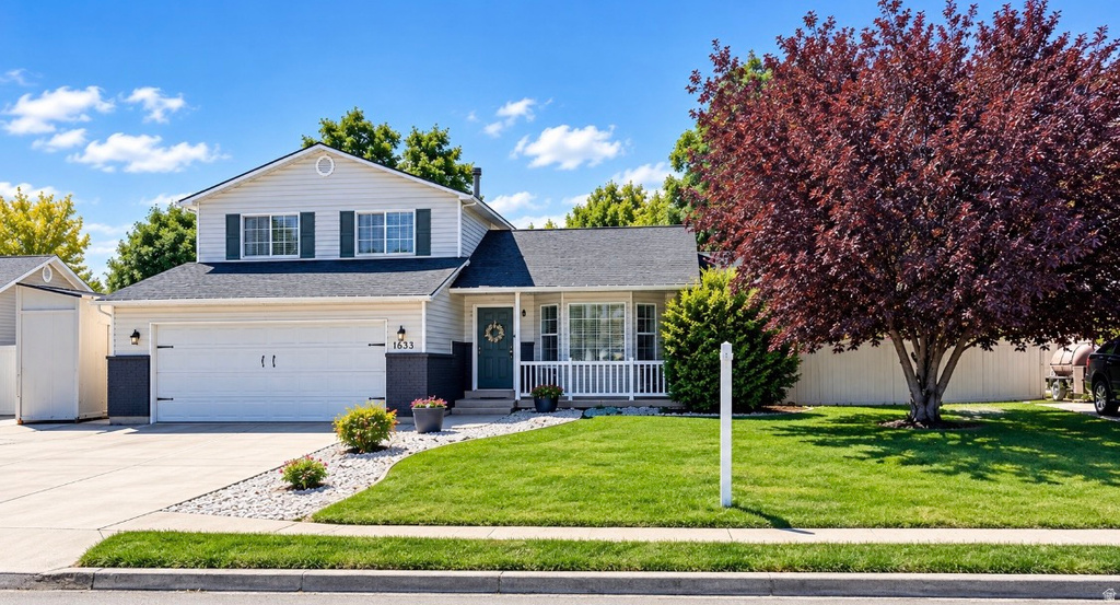 1633 N 2340 W