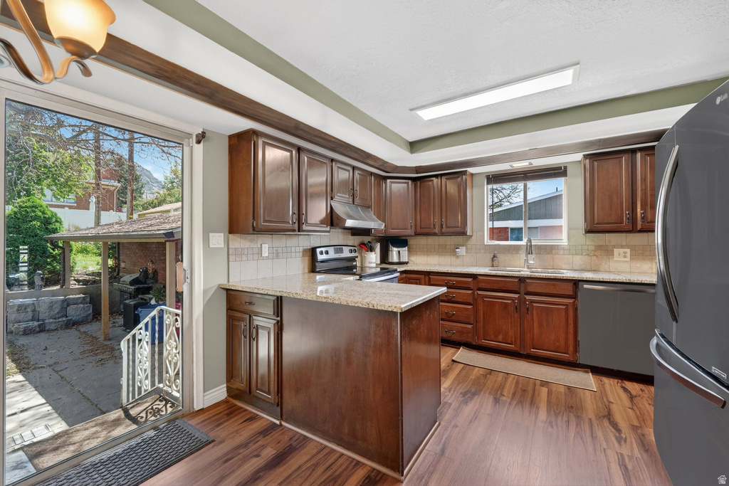 930 S TAYLOR E photo 5