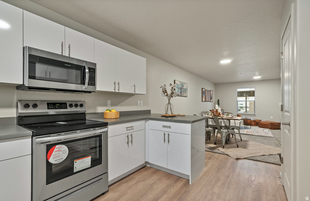 1140 W 950 N photo 4