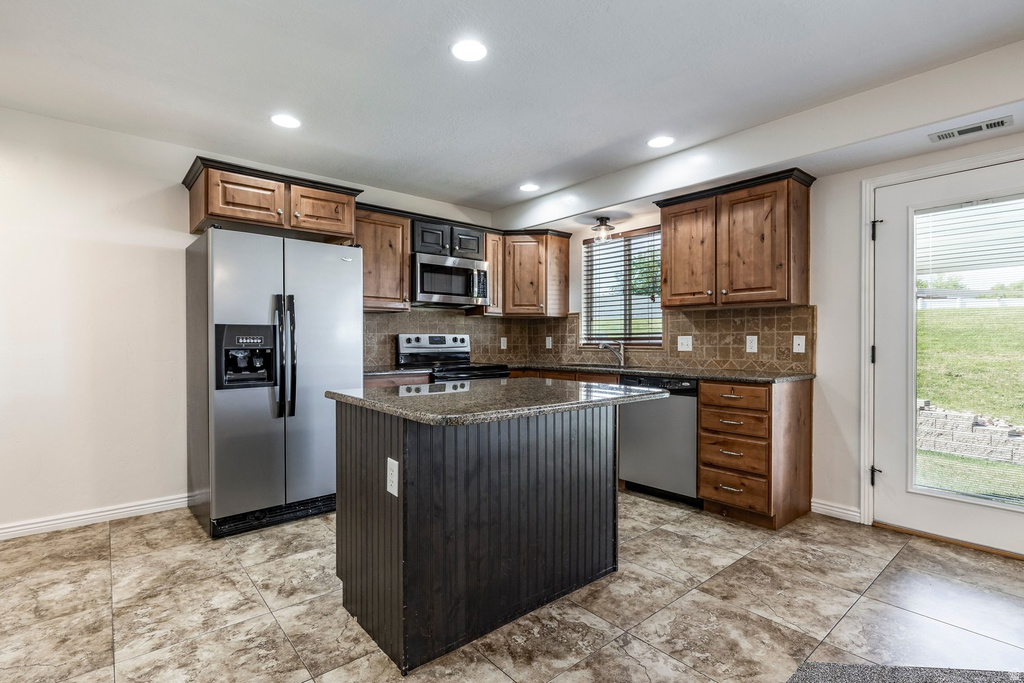 1865 W 5050 S photo 5