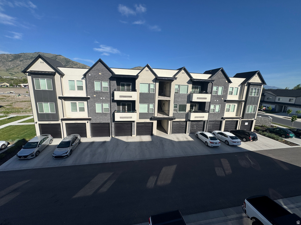 3105 S 225 W photo 2
