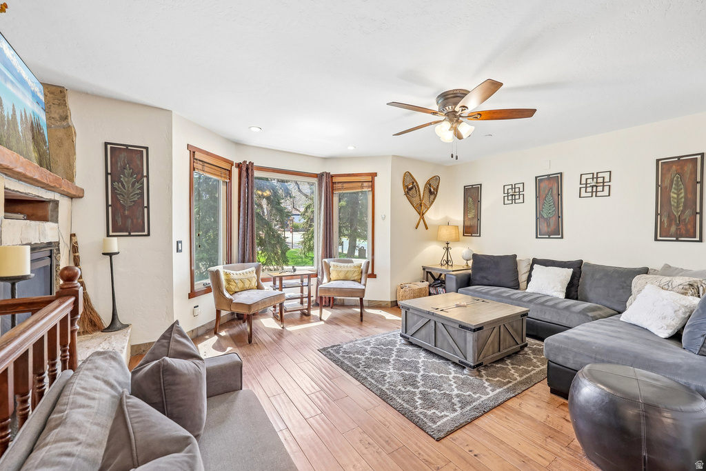 1378 PARK AVE photo 2