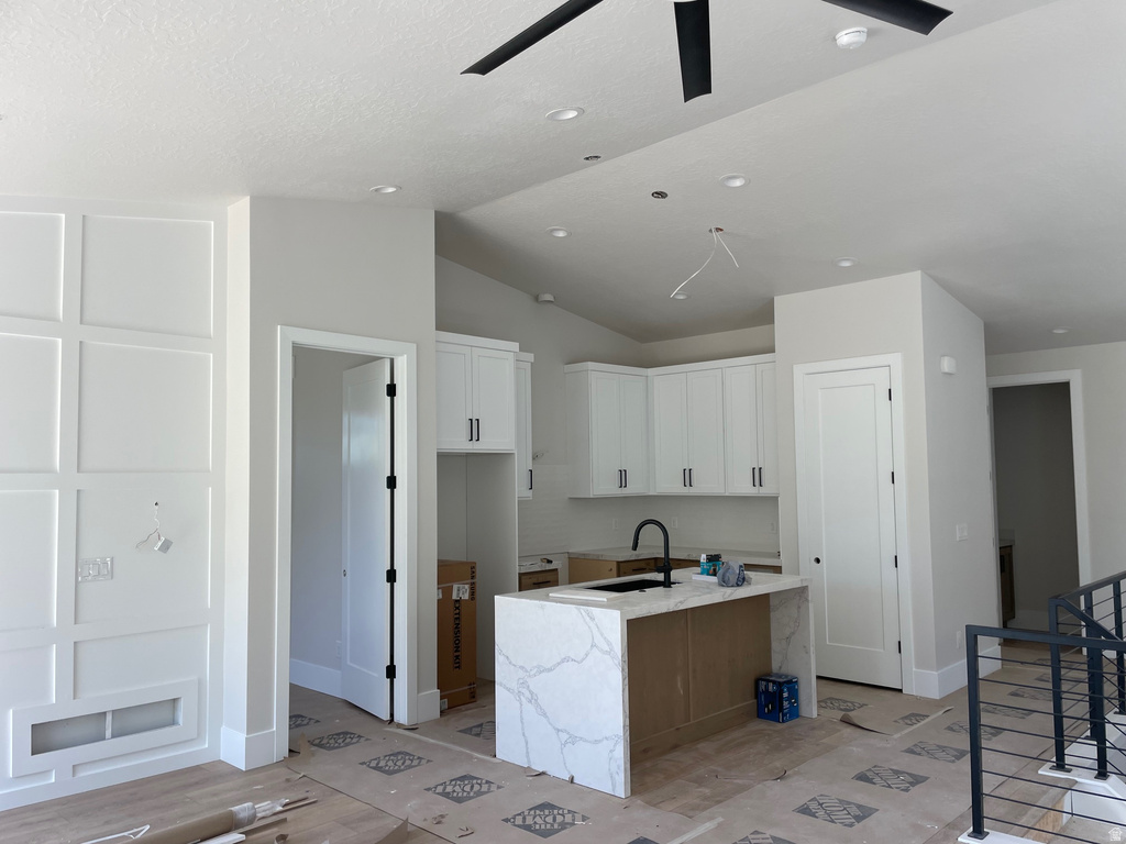 571 S ELENA LN photo 5