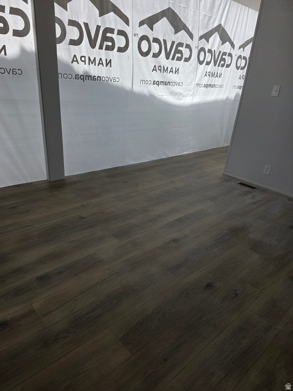 1101 S CARBON AVE photo 3