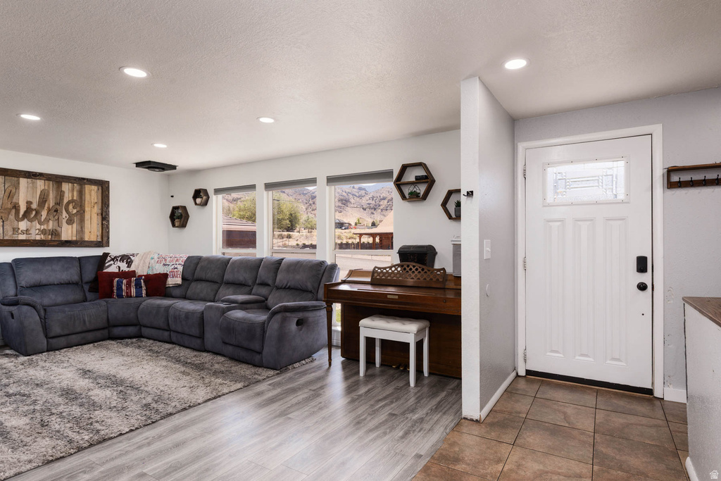 447 E 580 S photo 2