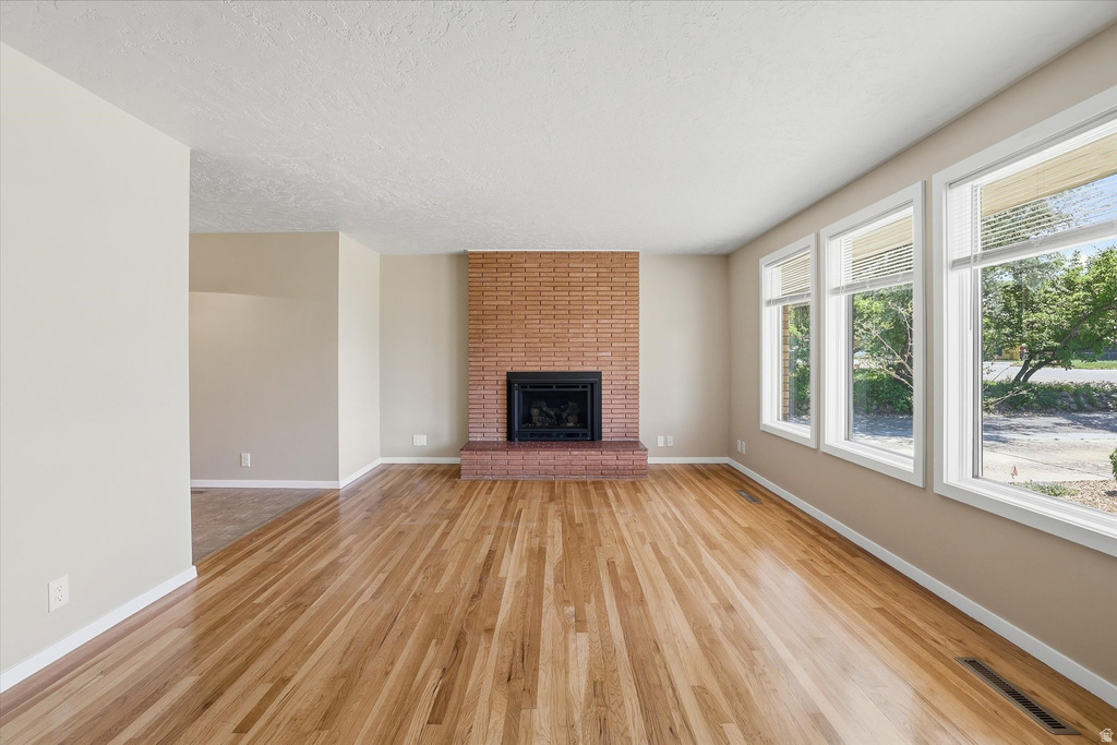 516 N 200 E photo 5