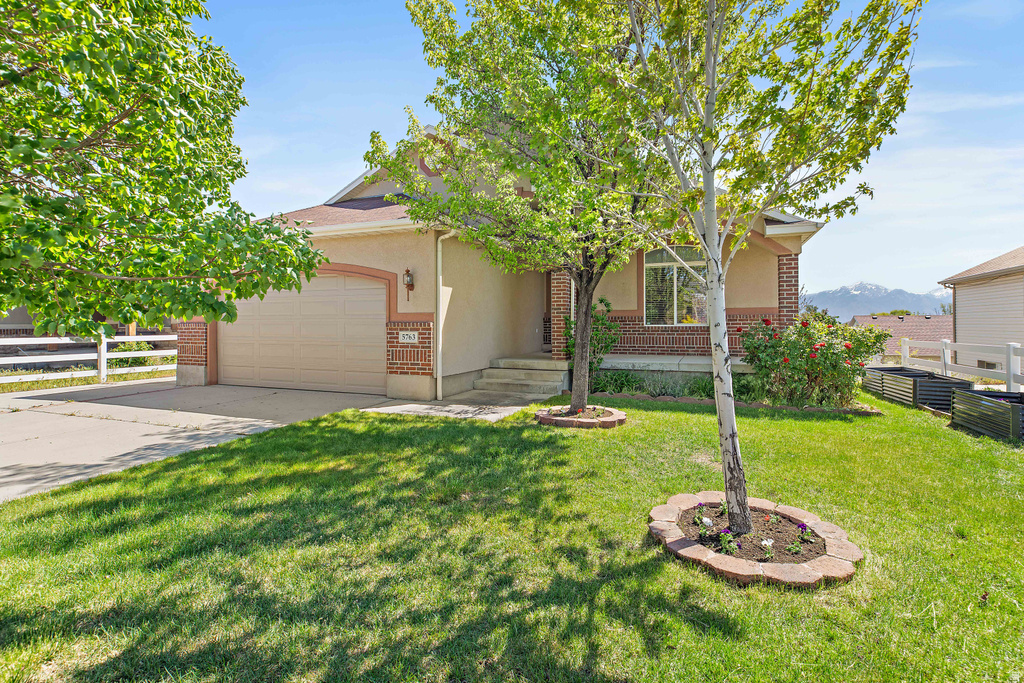 5763 S STONE BLUFF W WAY photo 2