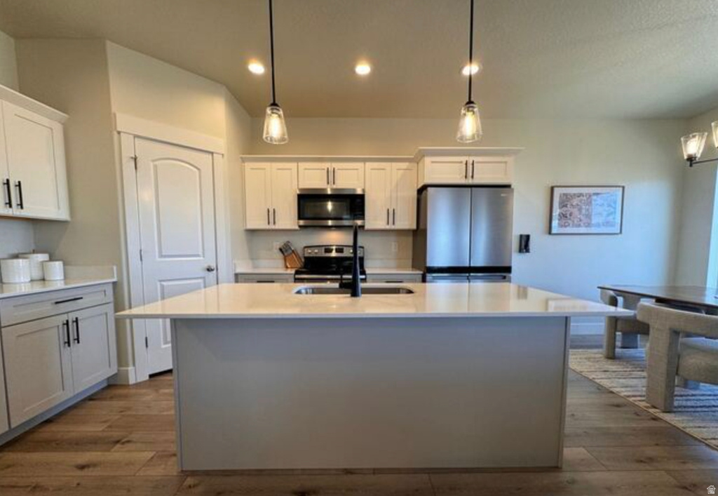 4368 W HEMSLEY LN photo 4