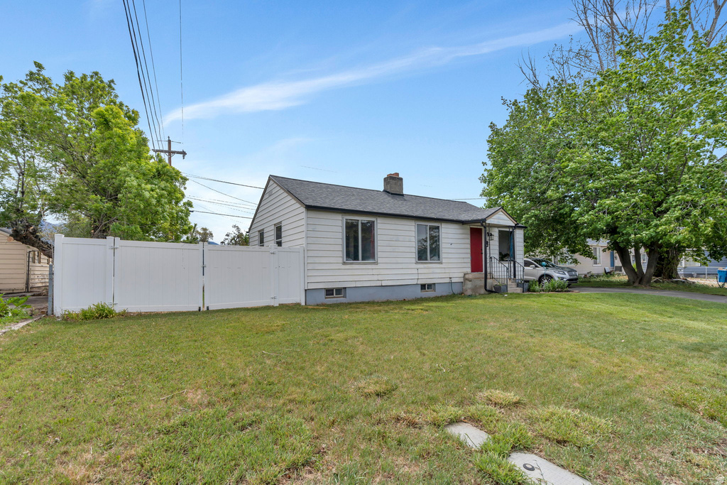 89 LINCOLN AVE photo 2