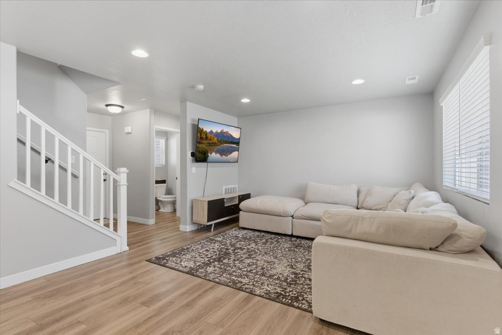 2054 W LYDIA S LN photo 5