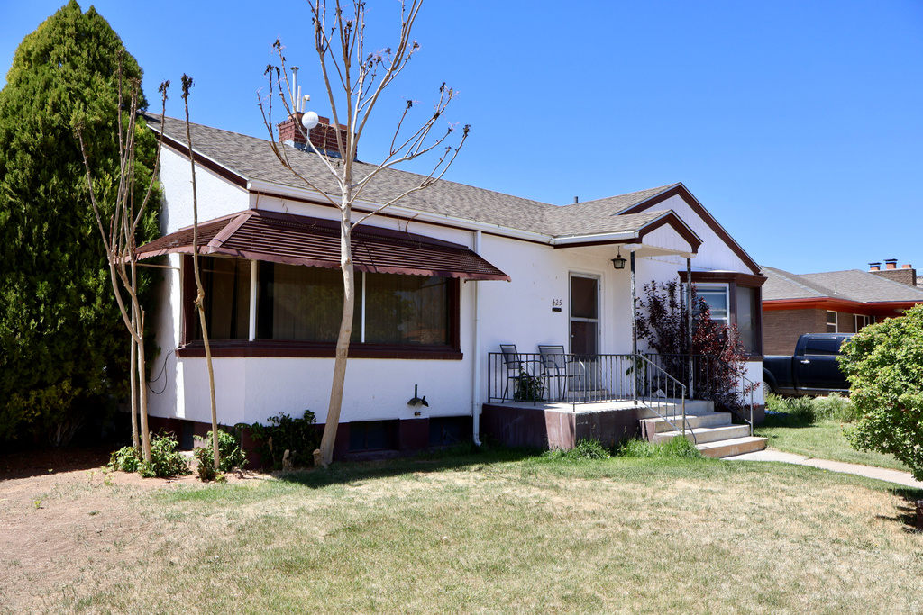 425 N 200 W photo 2