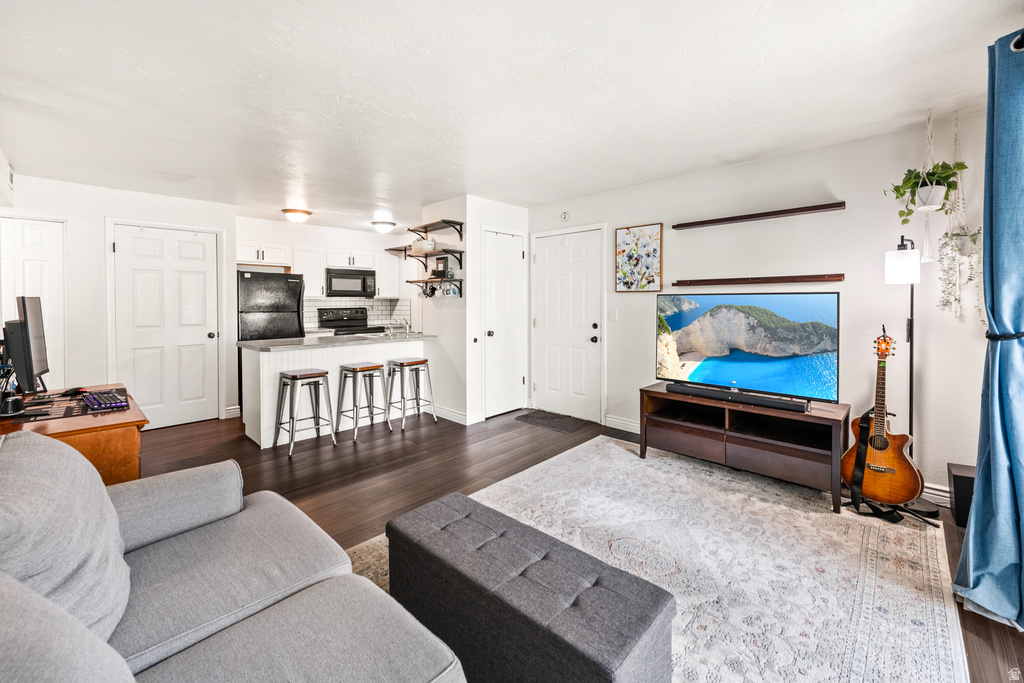 1205 E WATERSIDE S CV photo 3