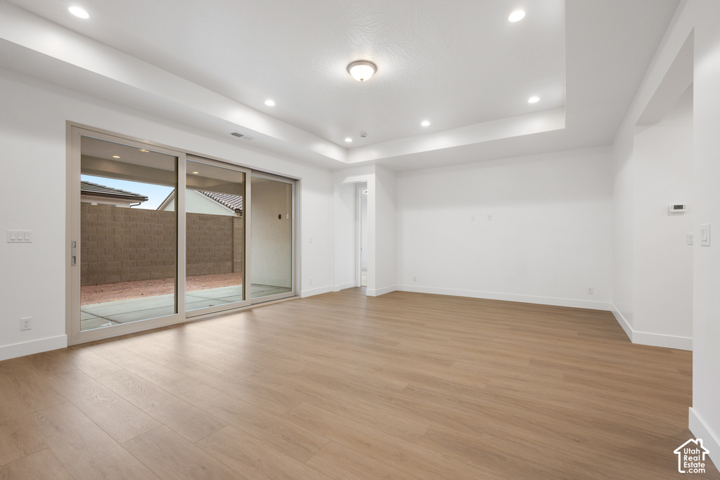 1604 N ASCENT ST photo 3