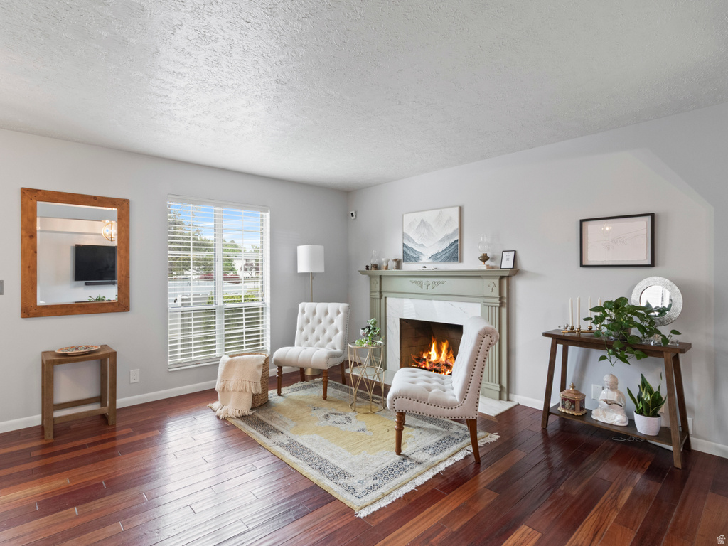 4798 S SAXONY CIR E photo 2