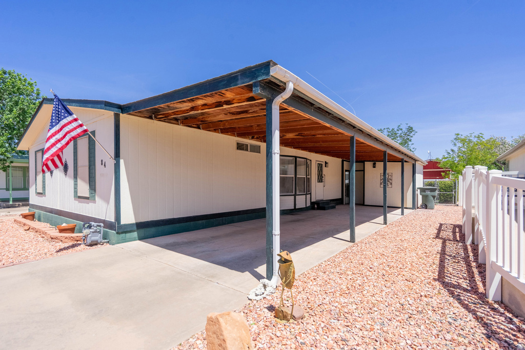 84 N 3910 W photo 5
