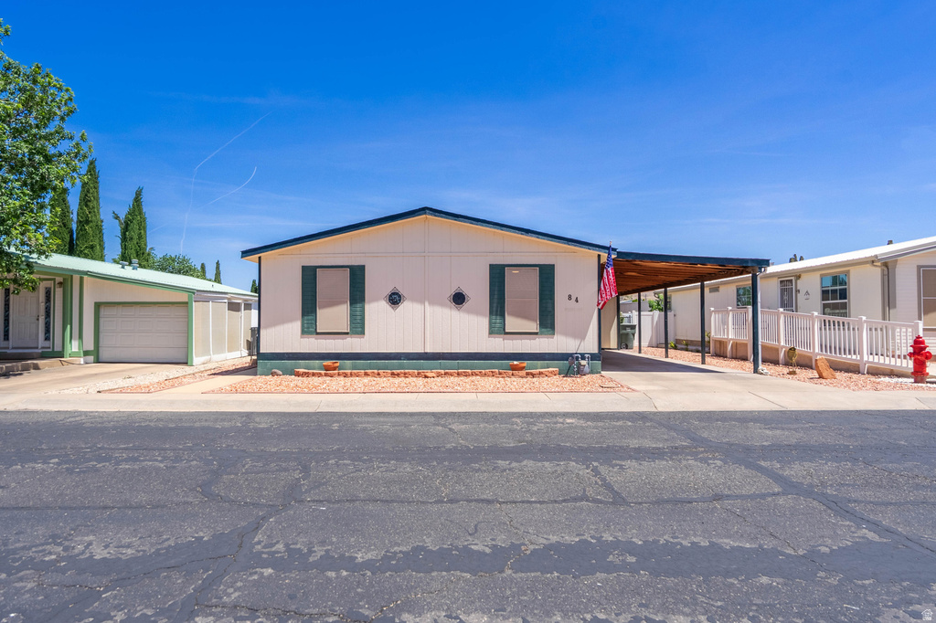 84 N 3910 W photo 3