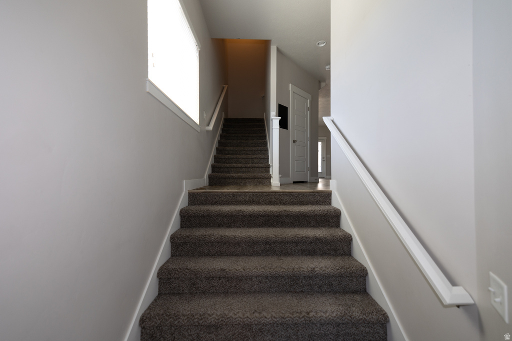 716 S 1803 W photo 3