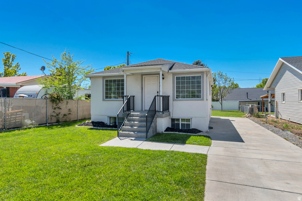 1019 N 200 E photo 2