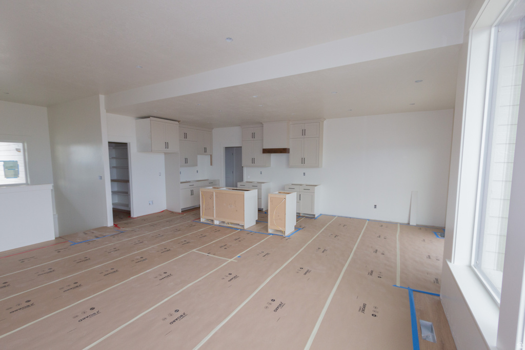 1112 E 50 N photo 5