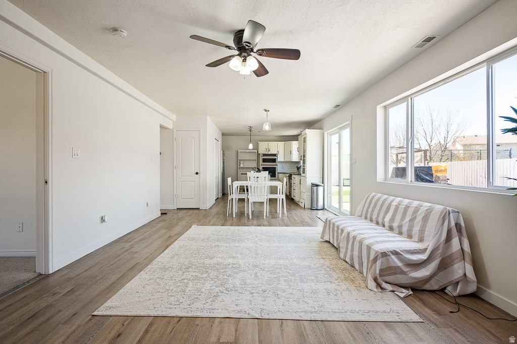 795 N 2770 W photo 4