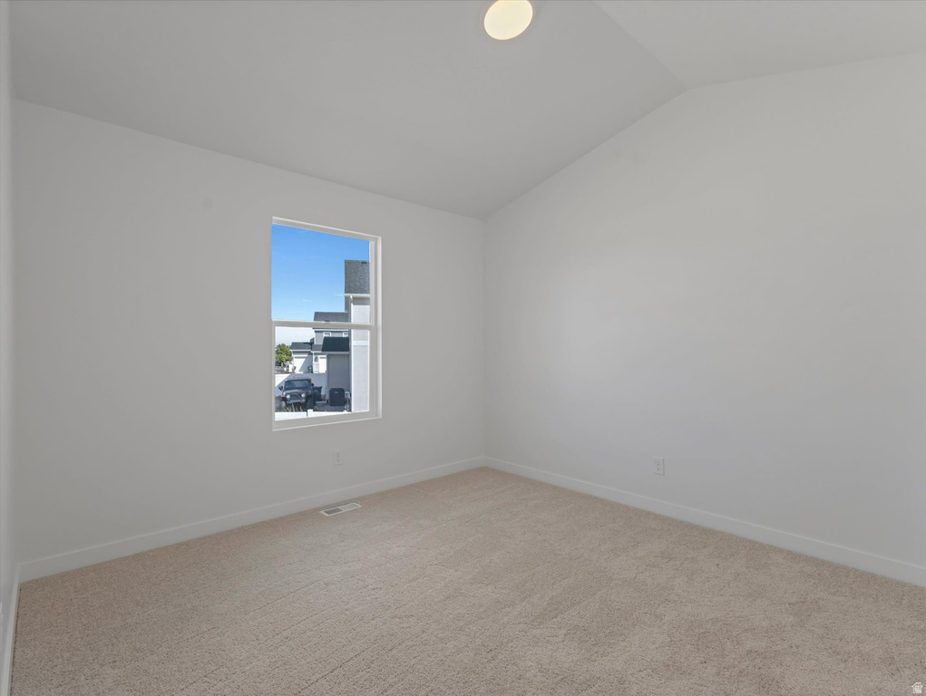 240 E 770 N photo 5