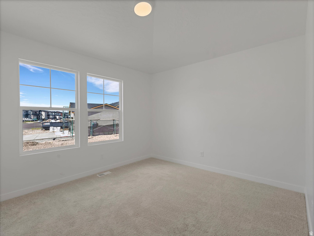 240 E 770 N photo 3