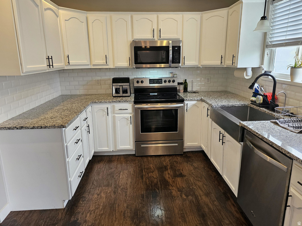 7481 N RED PINE RD photo 4