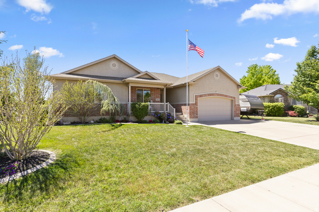 653 W 3550 S photo 4