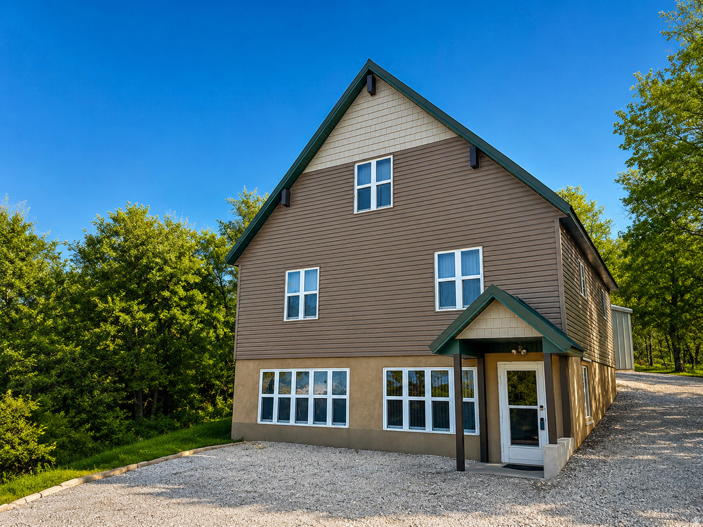 14280 N 13370 E photo 2