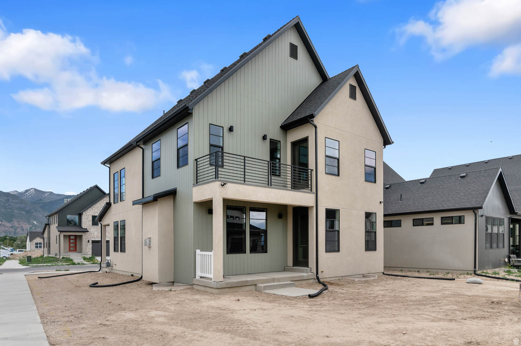 1567 N 3250 W photo 3