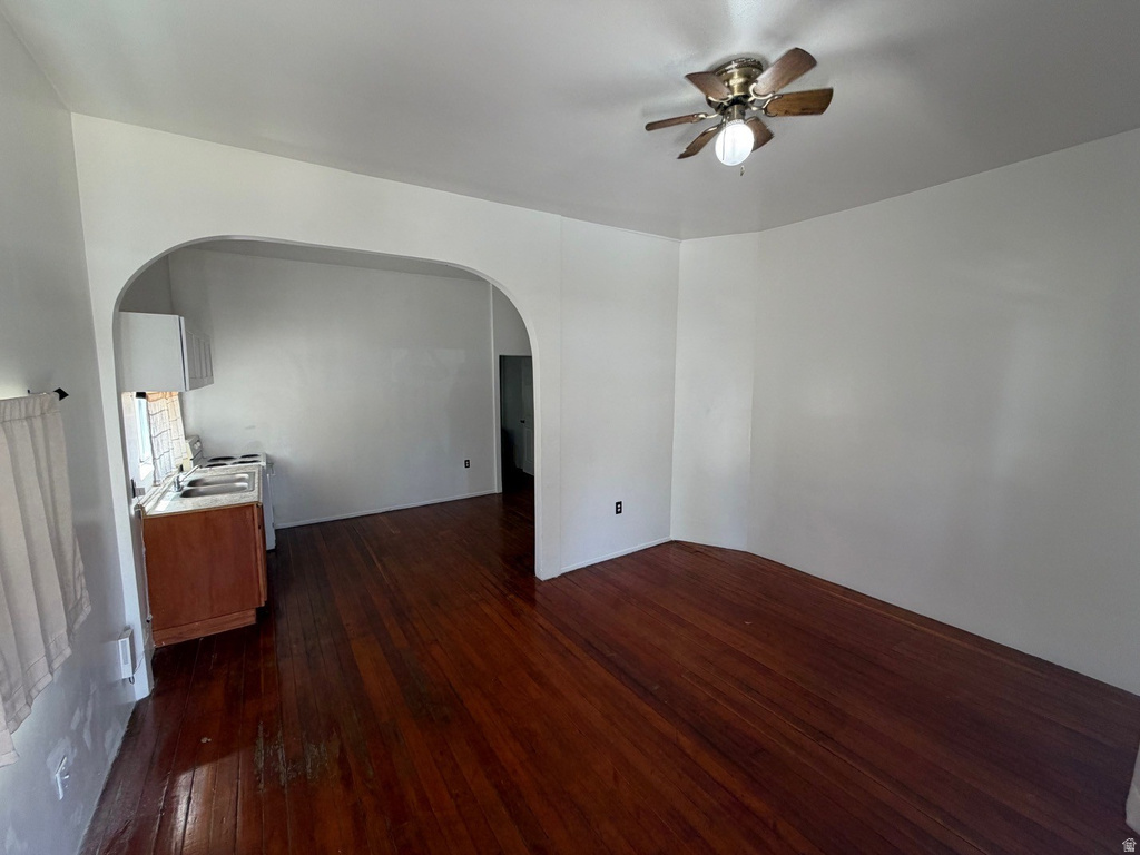 849 W 300 N photo 2