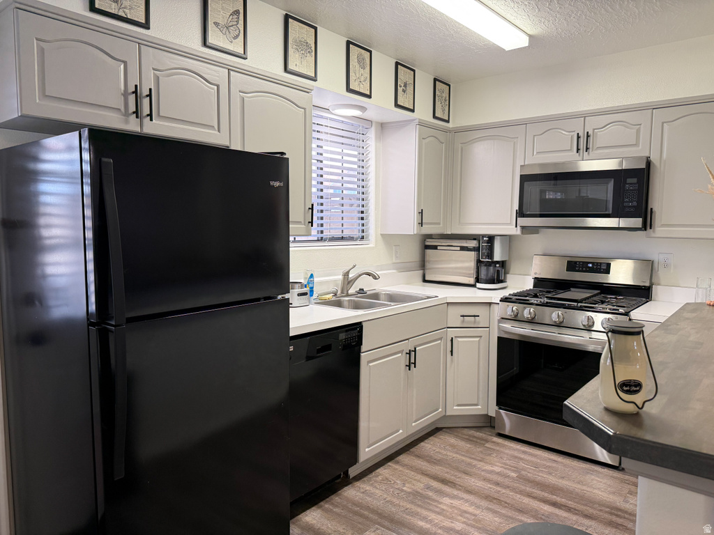 1045 N 1725 W photo 5