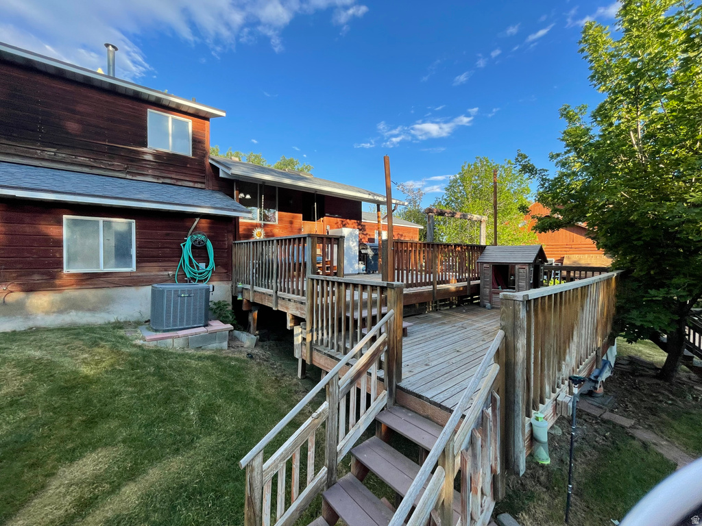 9905 N MEADOW E DR photo 3