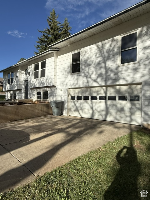 417 S MAIN ST photo 5