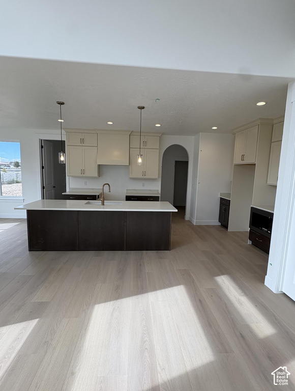 3102 E CANYON MEADOWS DR photo 5