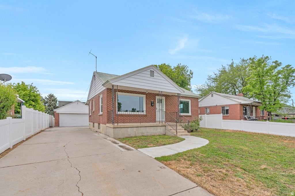 356 E BELVIEW AVE photo 3