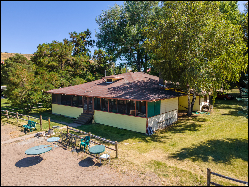 757 E GUS RICH LN photo 4