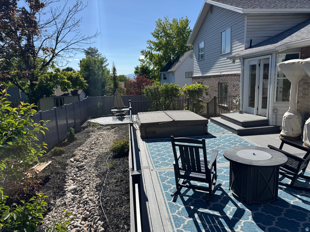 1062 E 100 S photo 2