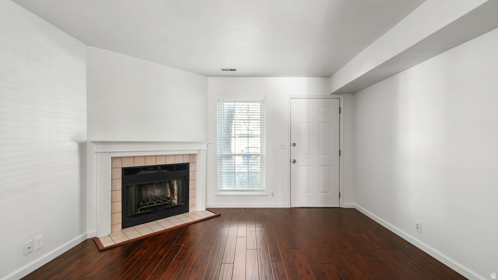 5381 SUTTER ST photo 3