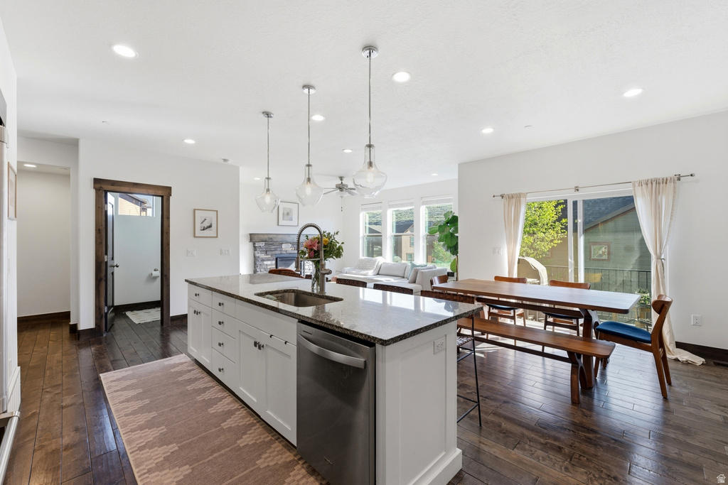 1088 W ABIGAIL DR photo 5