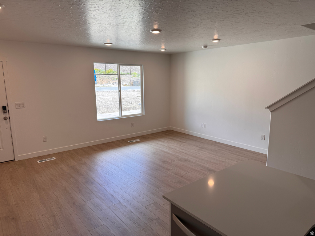 2161 N GLACIER LN photo 3