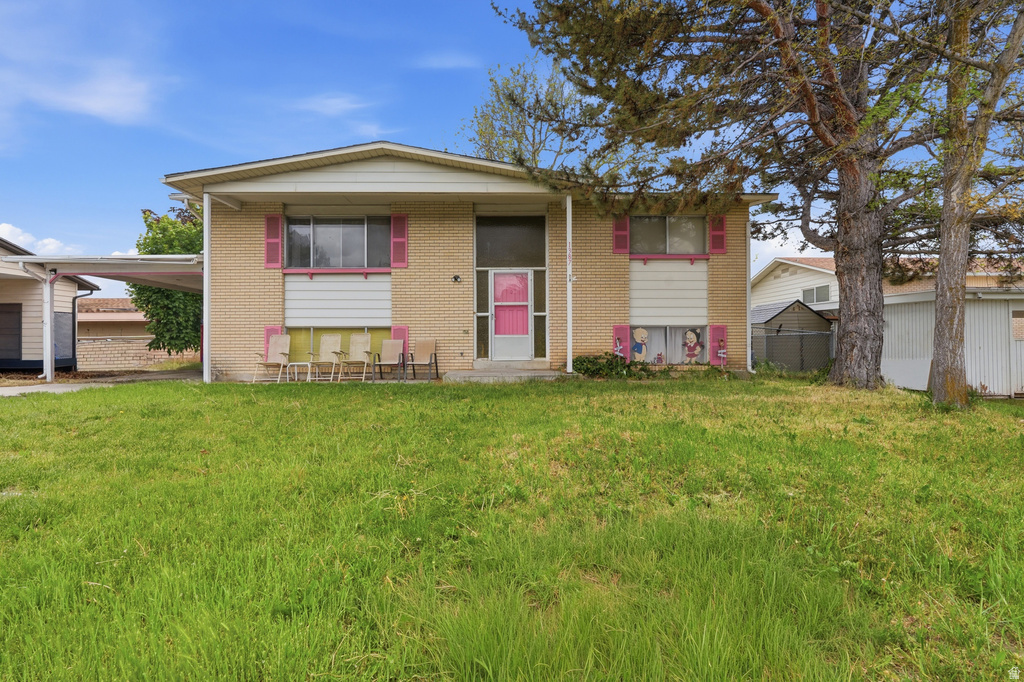 1387 W 2600 N photo 2