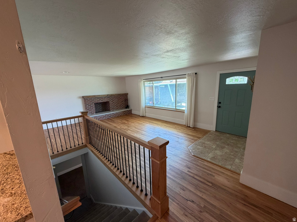 541 E MINGO VIEW S AVE photo 2