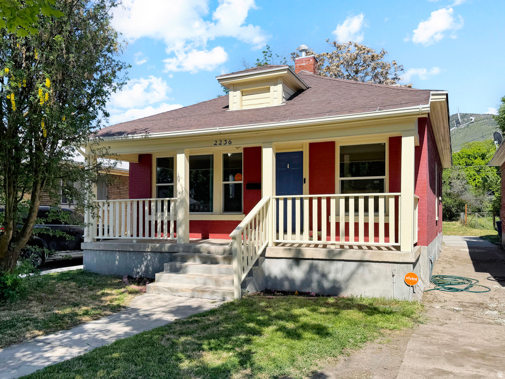 2236 S QUINCY E AVE photo 2