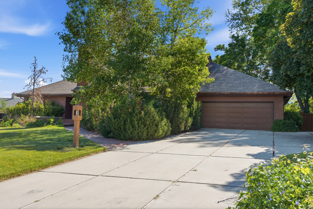 465 S TOWERS DR photo 2