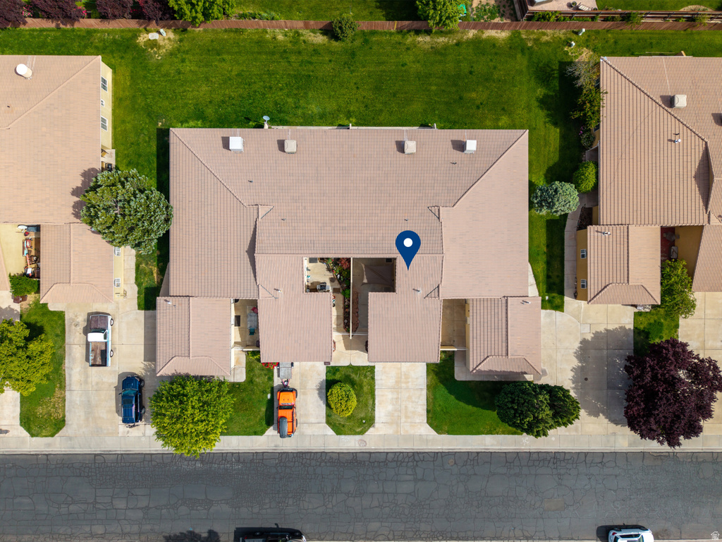 542 W HALE AVE photo 5