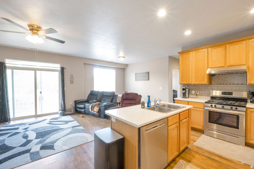 3463 S BAMBURGH WAY photo 4